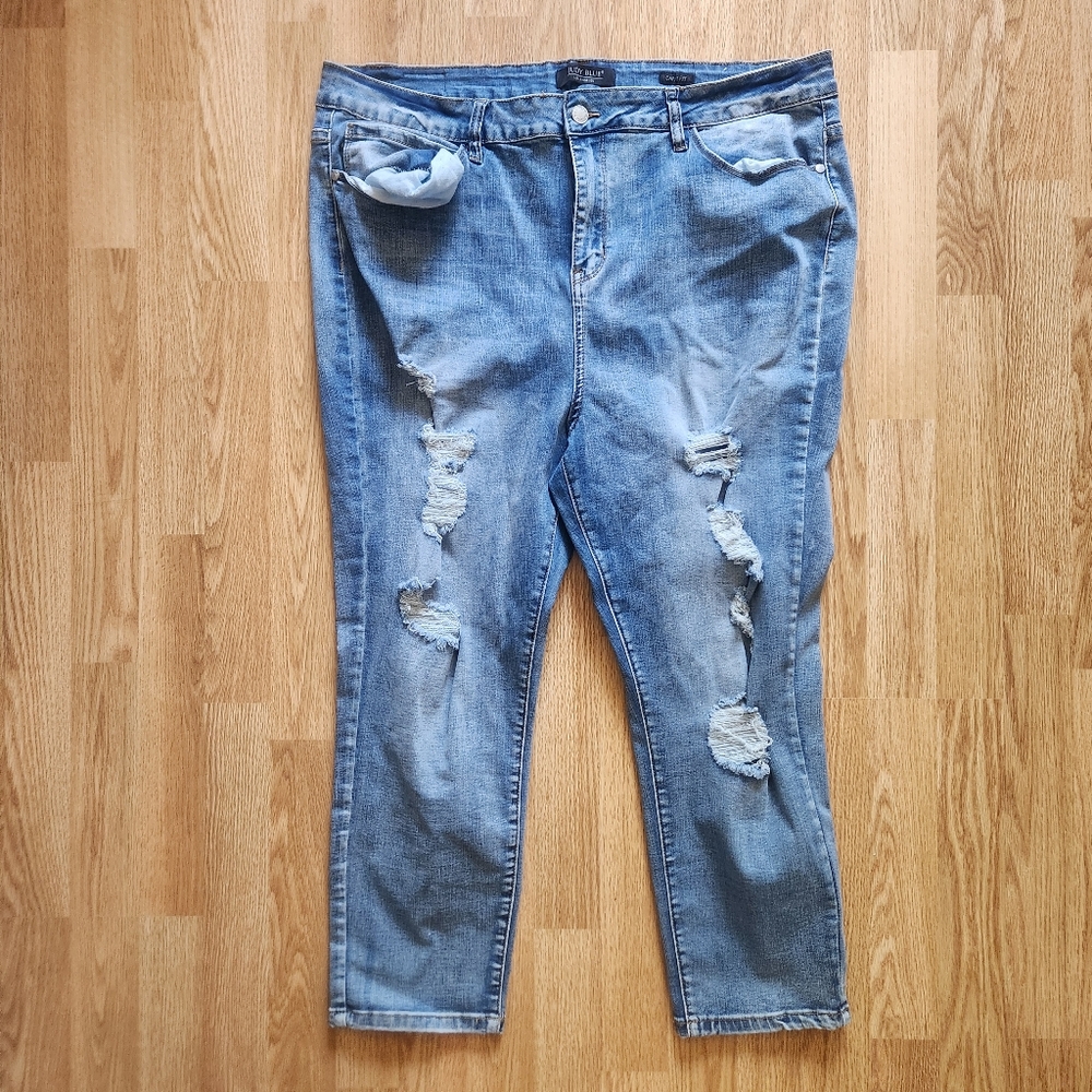 Judy Blue Capri Fit Jeans